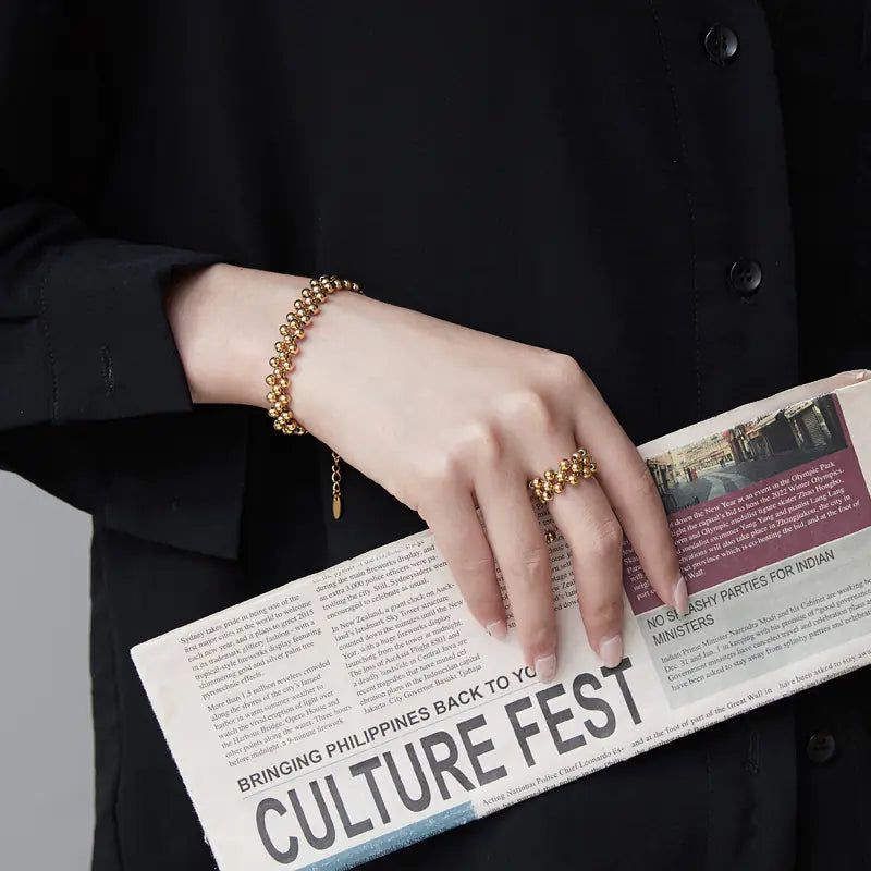 French Retro Multi-Layer Round Beads Bracelet for Women