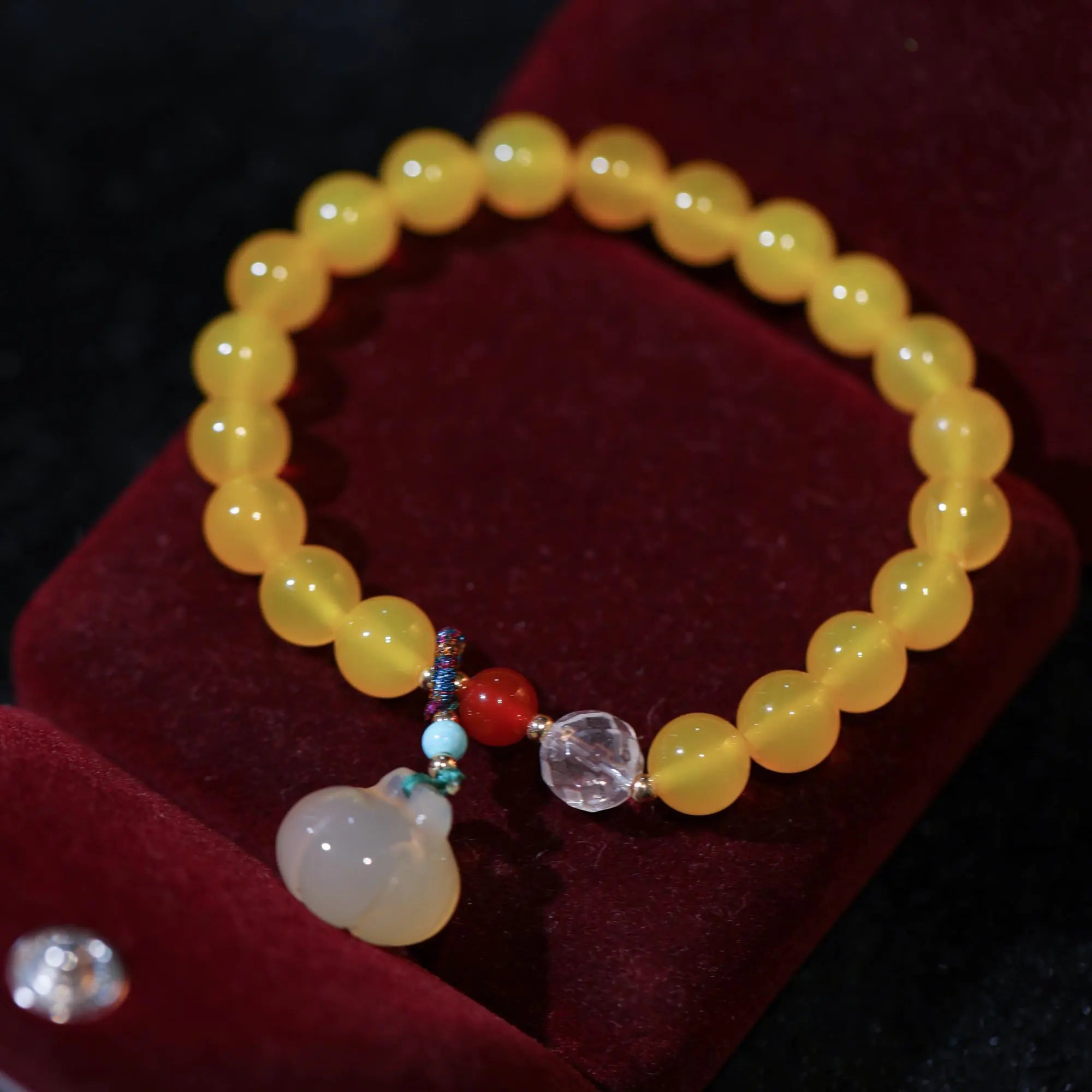 Simple Yellow Agate Bracelet with Pumpkin Pendant for Women